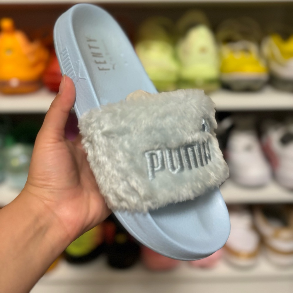 Rare Puma Rihanna Fenty Fur Slide 365772 03 Cool Blue Sandals Women Size 7.5